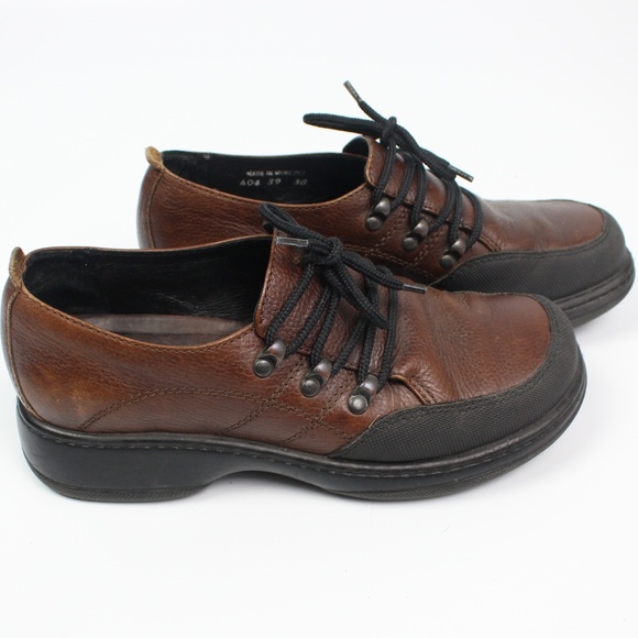 Dansko Shoes - Dansko Janika brown lace up oxford shoes comfort